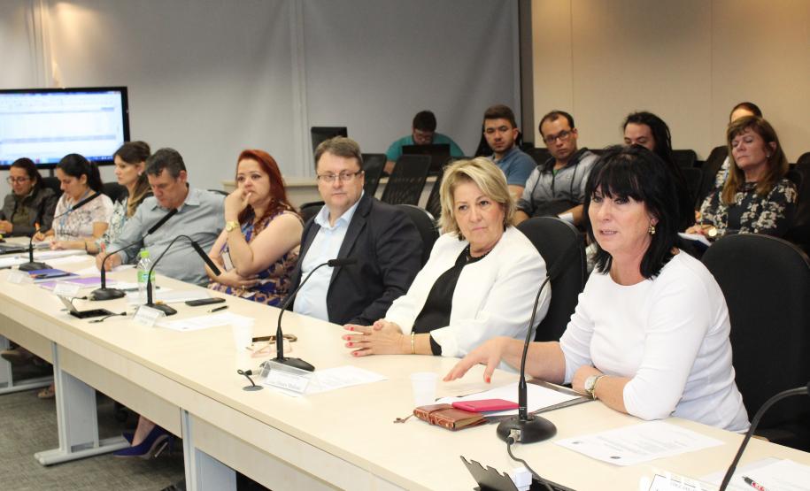 Secretária da Família e Desenvolvimento Social, Nádia Moura, participa da reunião do CIB - Foto: Aliocha Maurício/SEDS